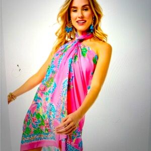 NWT Lilly Pulitzer Pareo. One Size. Pair with your swimsuit. Retail 118.